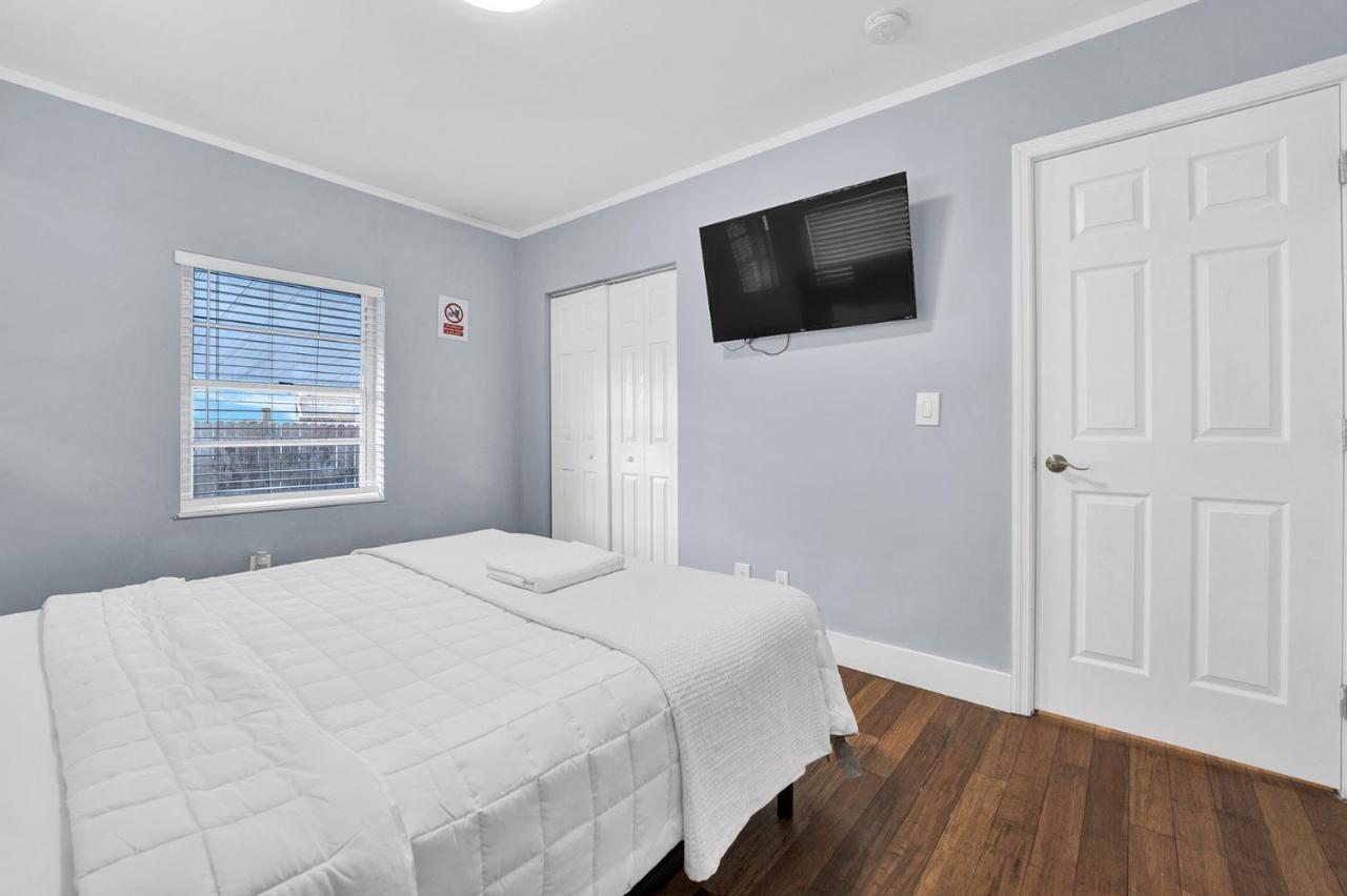 Very Modern Buena Vista Gem Near Wynwood Villa Miami Exterior foto